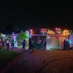 christmas-lights-in-cleeve-road-henley-on-klip-2025